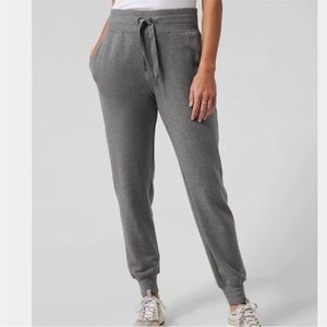 Athleta balance joggers